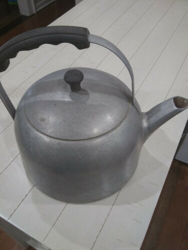 Wearever Teapot Vintage No. 3054 Aluminum Coffee Free Shipping!