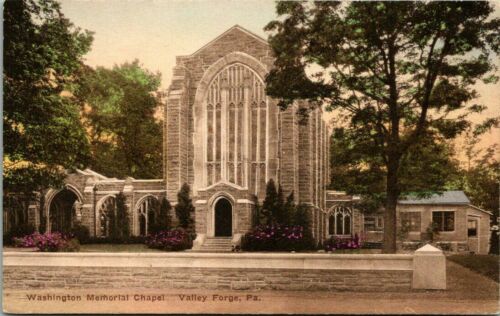 Postcard  Hand Colored Washington Memorial Chapel Valley Forge Pa