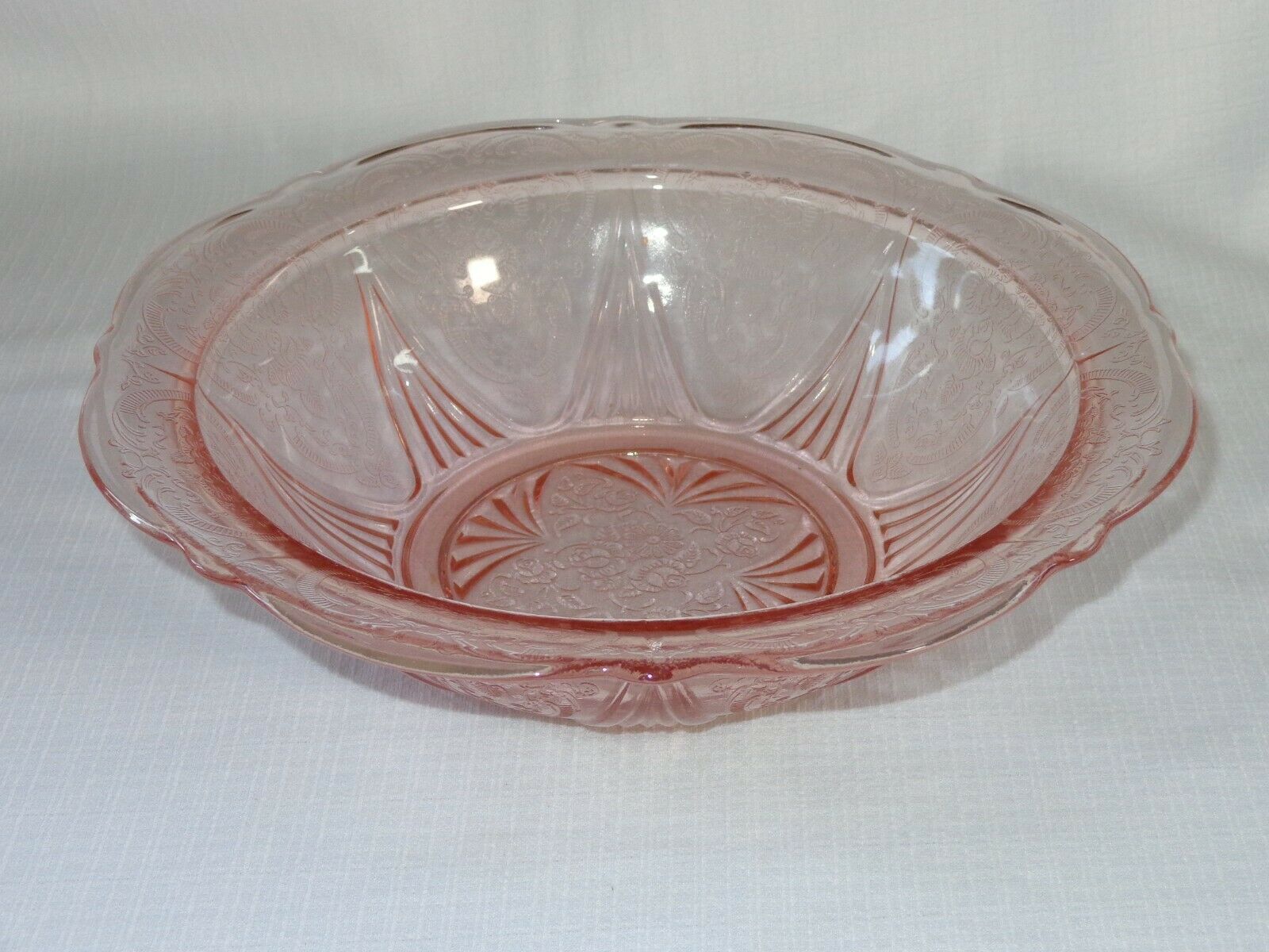 Hazel Atlas Pink Depression Glass Royal Lace Round Serving Bowl