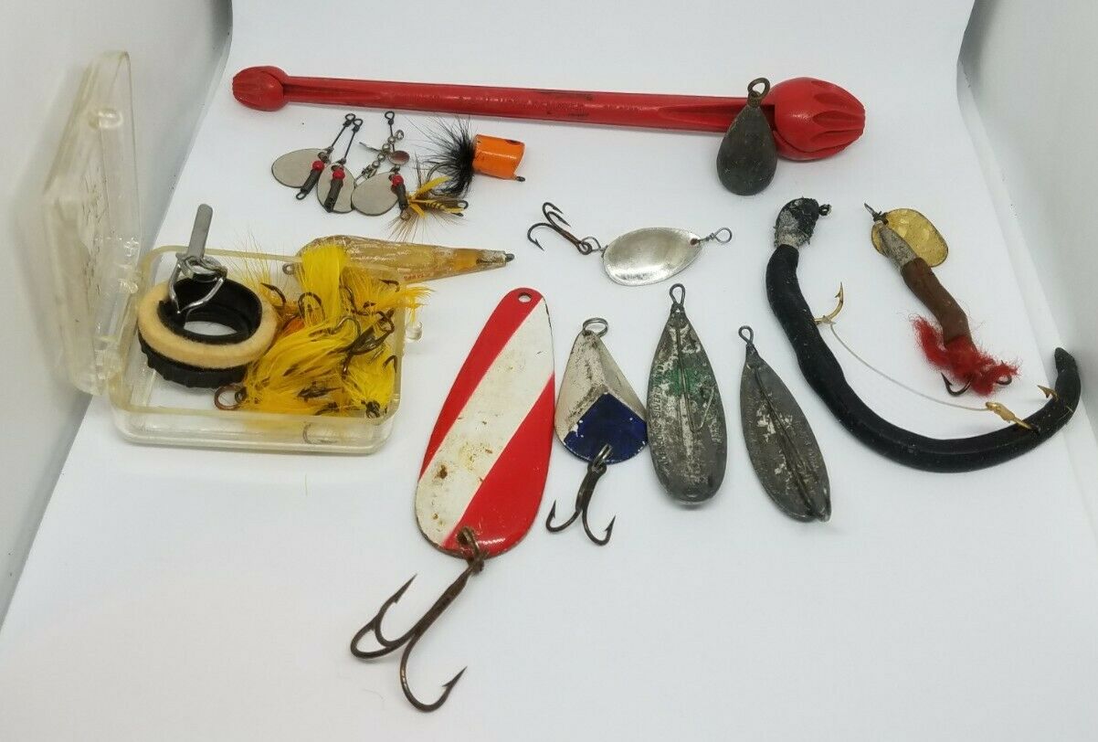Vintage Fishing Assorted Junk Lot W/ Spoons, Spinners, Feathered Trebles, Ect.