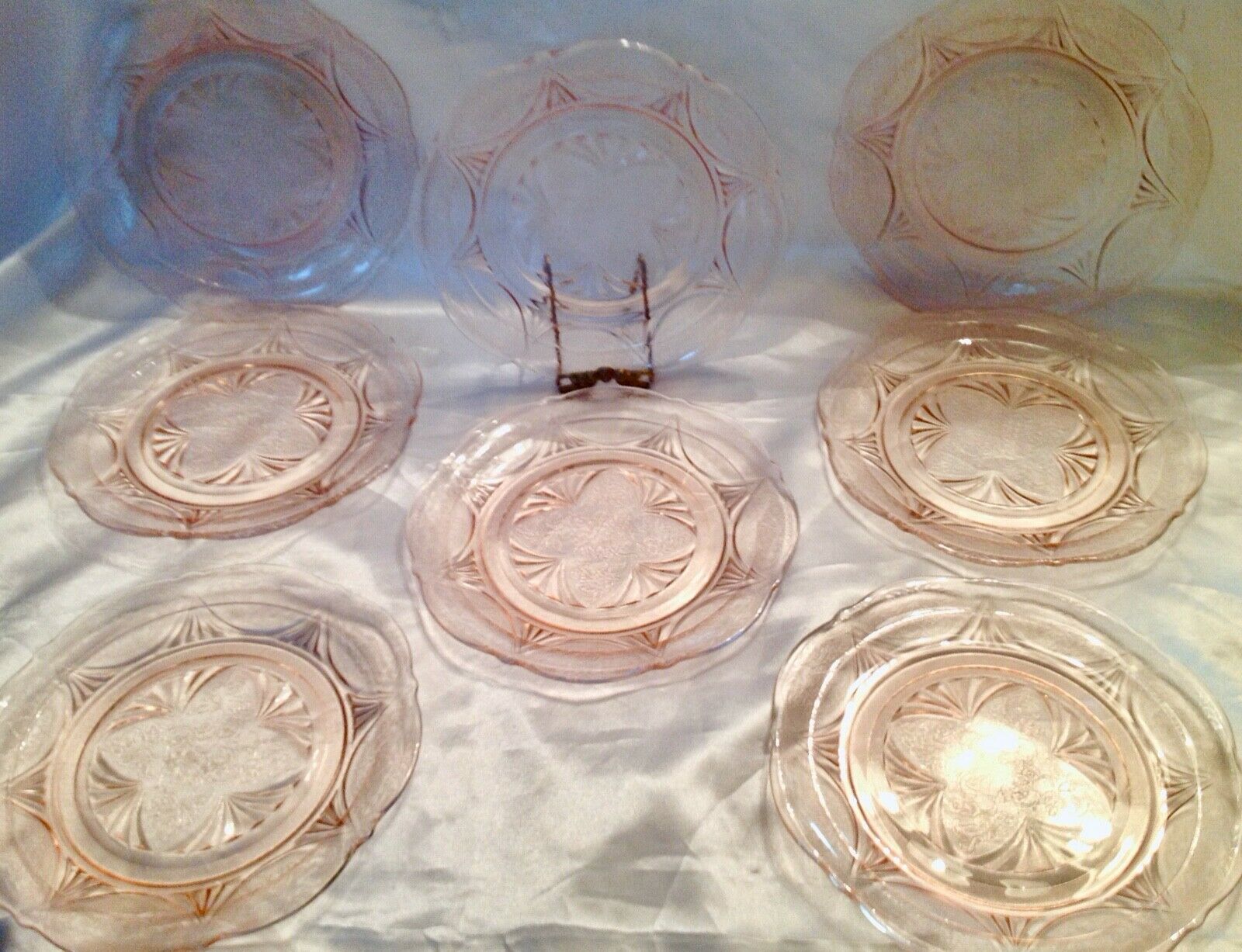 Set Of 8 Vintage Hazel Atlas Royal Lace Pink Depression Glass Luncheon Plates